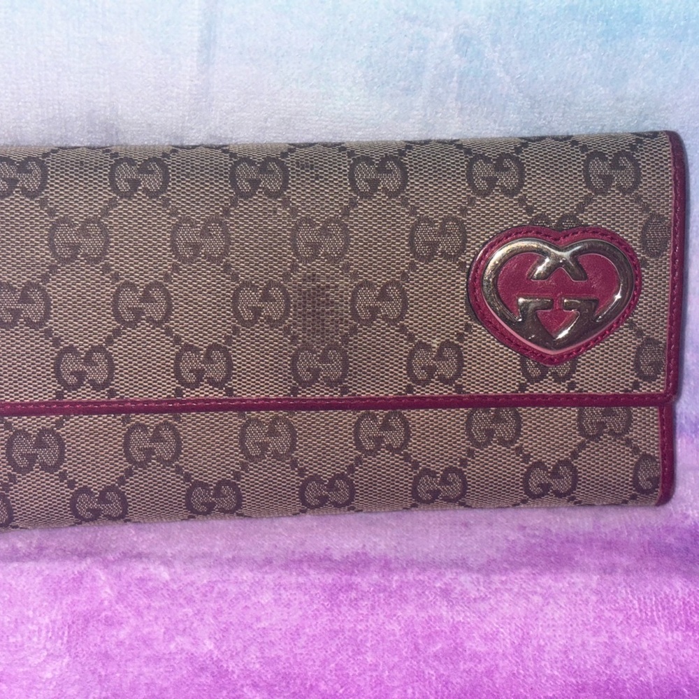 EUC Gucci pink - Picture 3 of 16